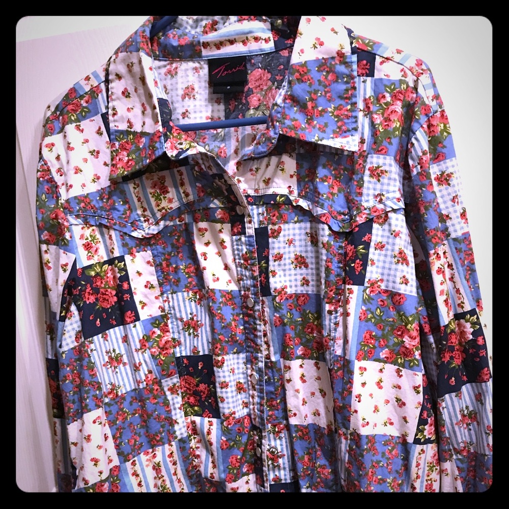Country Pattern Shirt